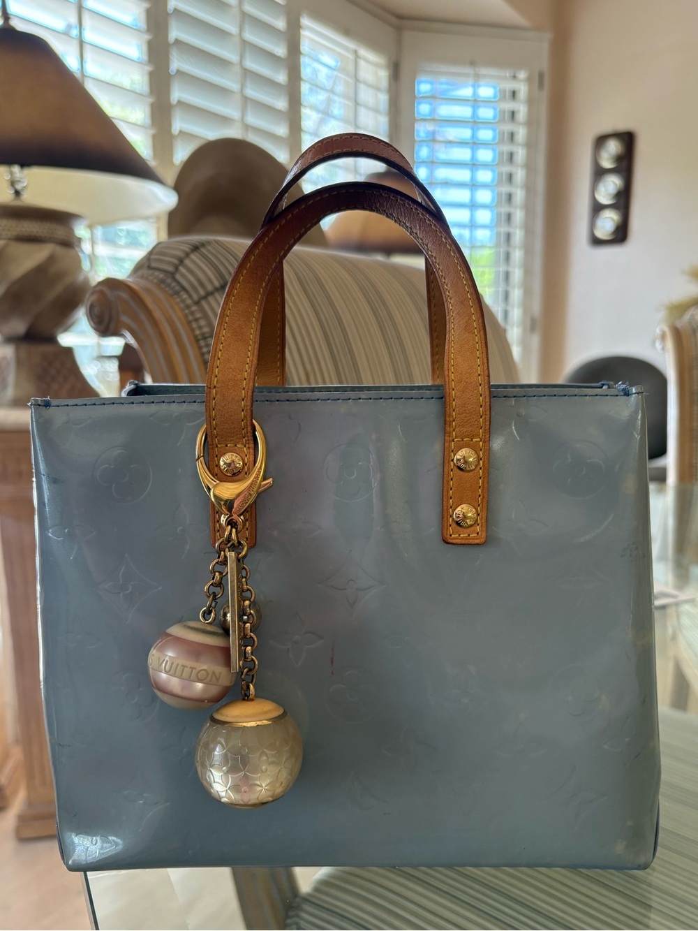 Louis Vuitton Blue Vernis Reade PM Tote with Leather Handles